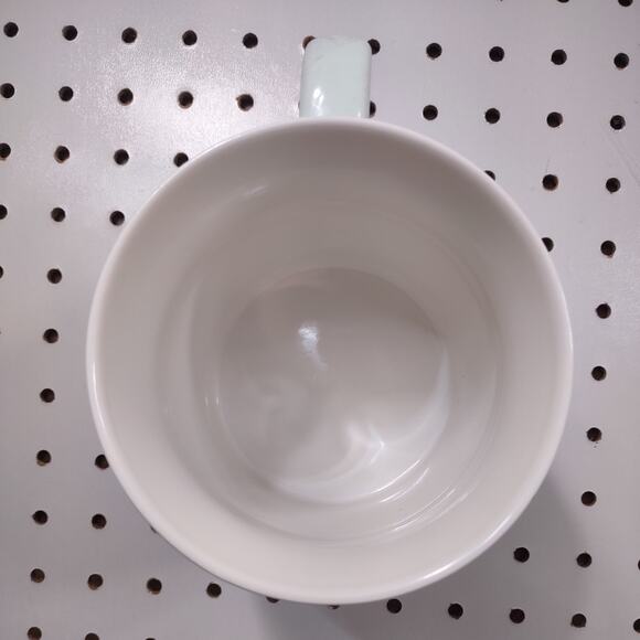 2020 Starbucks 26 Ounce Christmas Mug - Picture 4 of 5